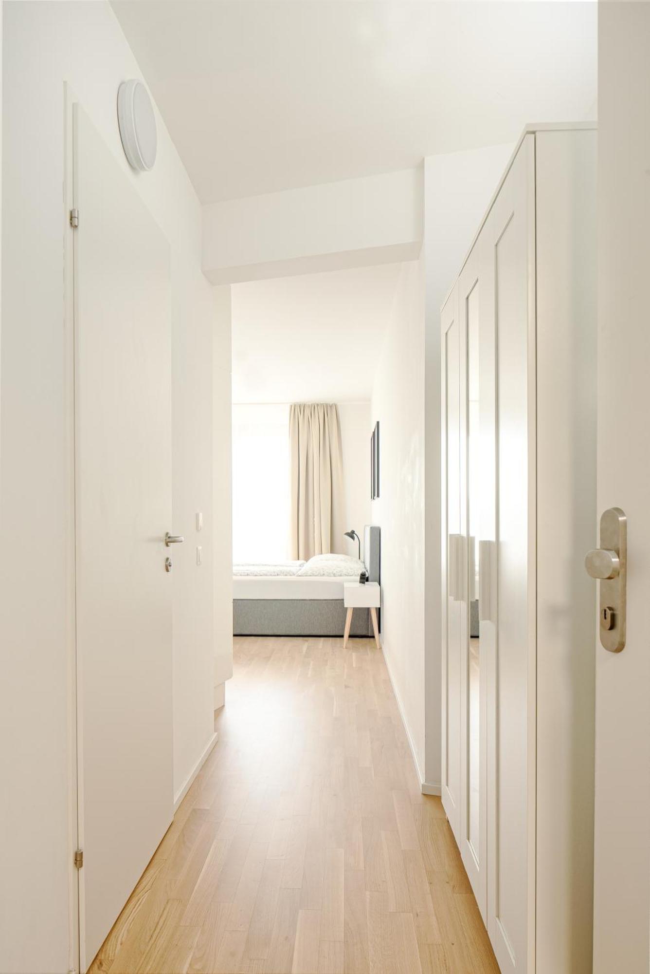 Whats-App Self-Check-In - Paerchen Wohnung Am Hauptbahnhof Viena Habitación foto